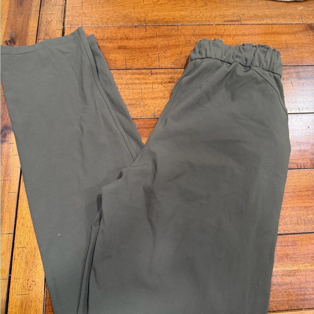 Lululemon Stretch High Rise Pant - Picture 2 of 4